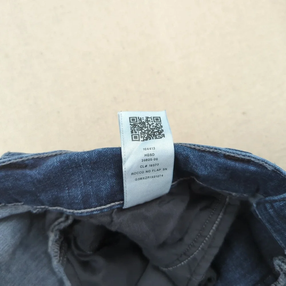 True Religion Jeans Mens 36x32 Blue Rocco Relaxed Skinny Dark Wash